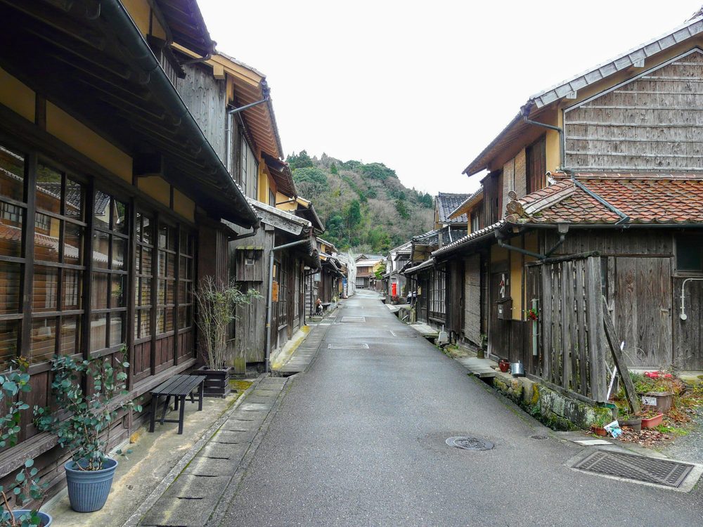 Una calle de Omori, el pueblo histórico que forma parte del paisaje de Iwami Ginzan.