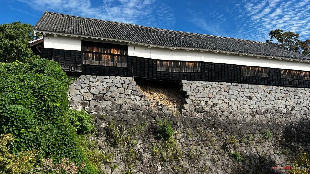 Muro colapsado del castillo de Kumamoto
