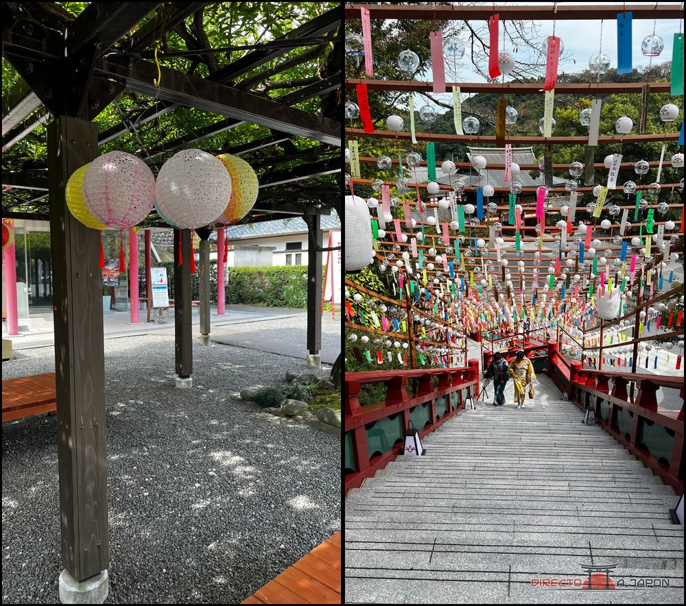 Dos fotos: farolillos de papel colgados bajo una pérgola de madera y una escalera cubierta de campanillas de viento de colores