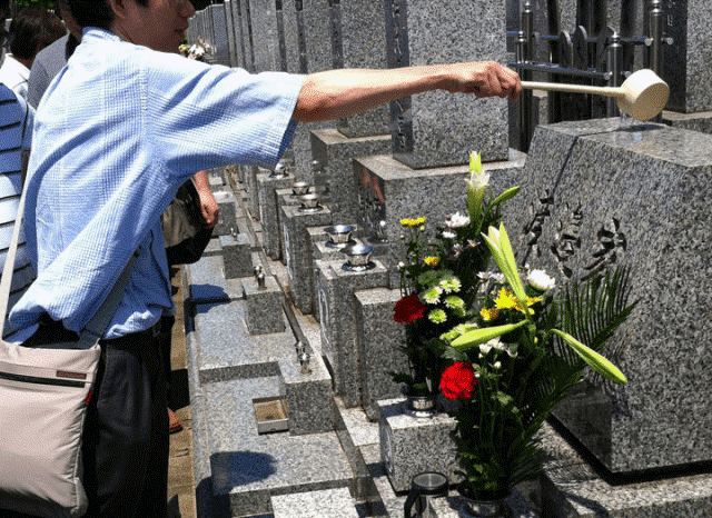 costumbres durante el obon en Japón