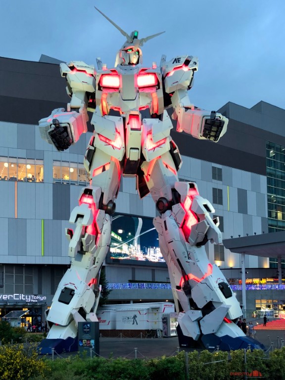 Estatua de Gundam en Odaiba