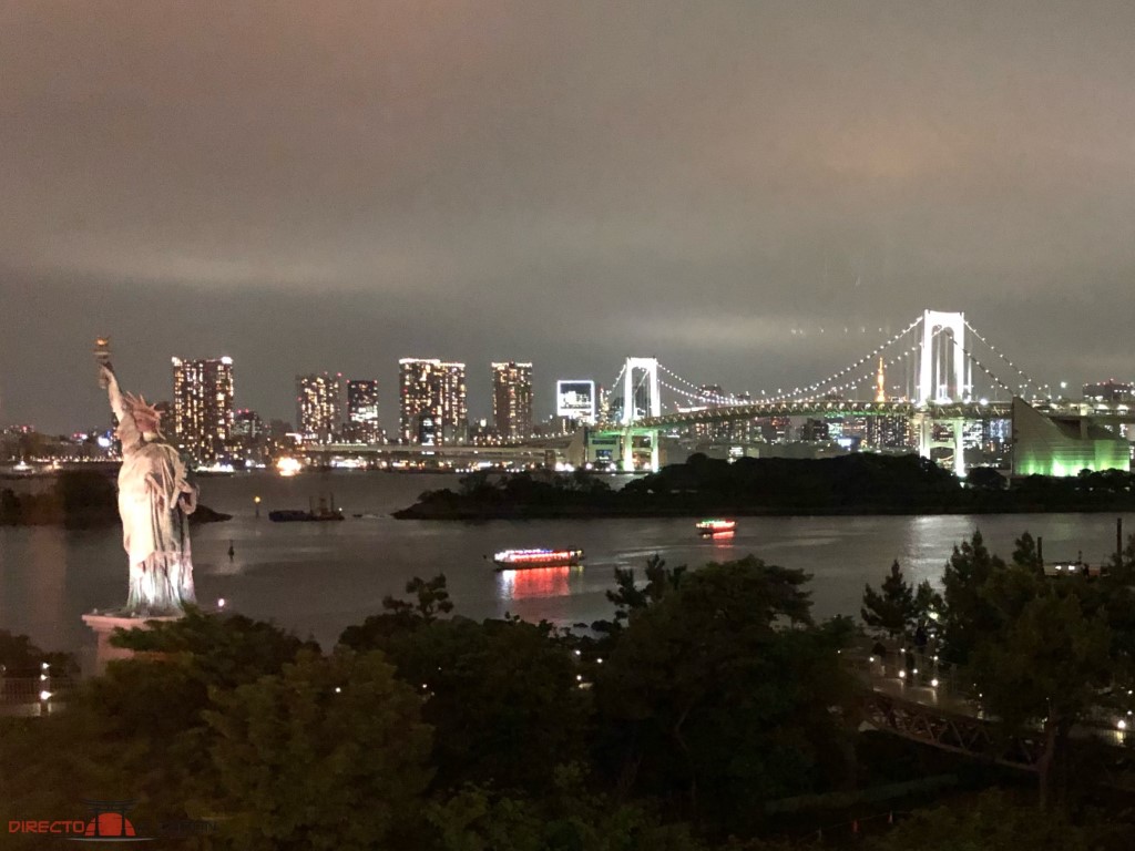 statua libertad odaiba